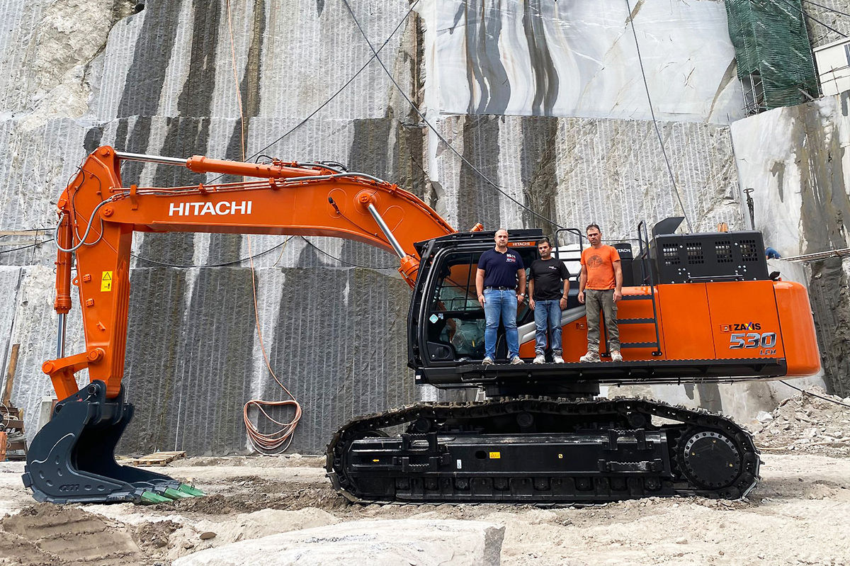 Hitachi ZX530LCH-7